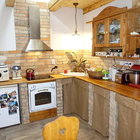 In Fonyod/balaton 39889 *